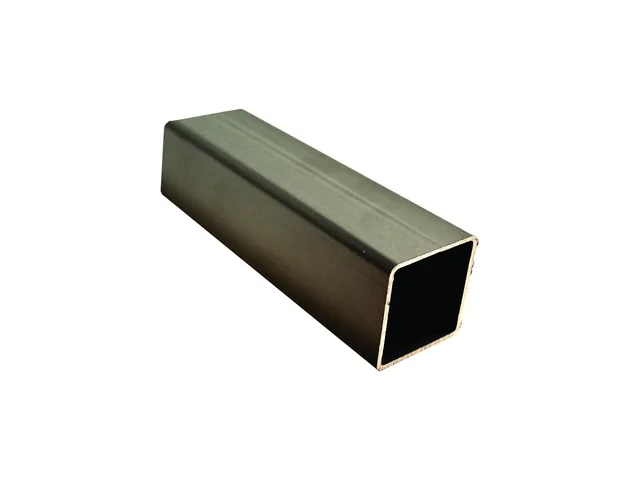 Perfil quadrado de aço com 2 mm de espessura